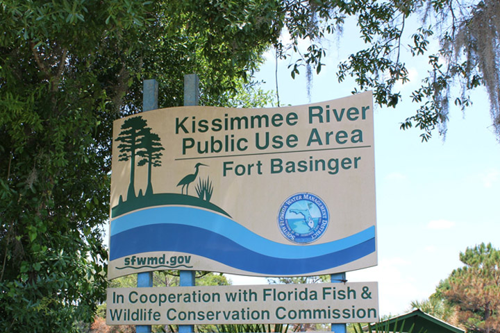 Fort Basinger signpost 